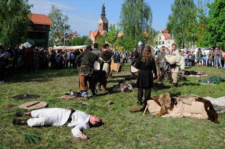 Wikingowie z Truso w Elblągu - dzień drugi zdjęcie nr 56697