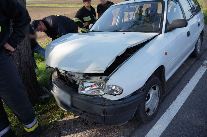Wypadek przed Jegłownikiem: jedna osoba ranna zdjęcie nr 57211