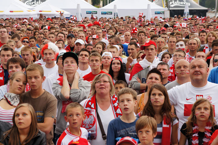 Polska - Grecja w Elbląskiej Strefie Kibica zdjęcie nr 57903