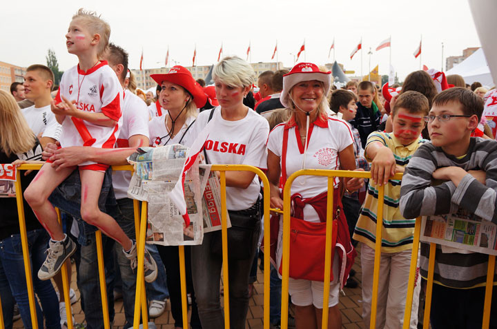 Polska - Grecja w Elbląskiej Strefie Kibica zdjęcie nr 57906