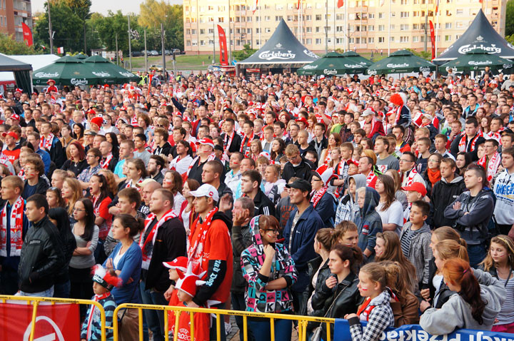 Polska-Rosja w Elbląskiej Strefie Kibica zdjęcie nr 57979