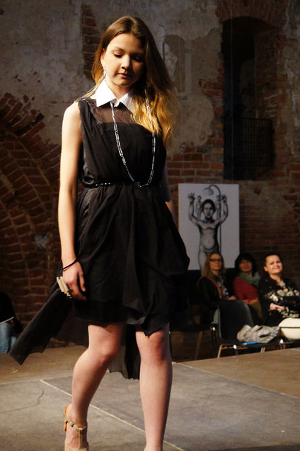 Fashion Lab 2012 - pokaz mody zdjęcie nr 58095