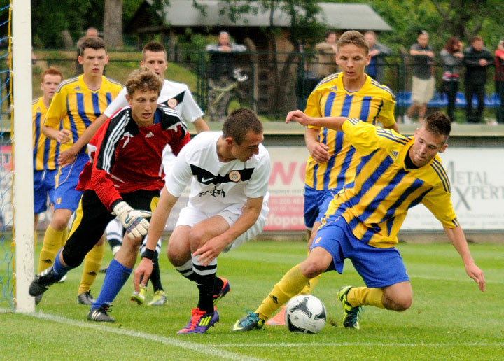 Olimpia 2004 Elbląg-Zagłębie Lubin 0:2 (0:1) zdjęcie nr 58378