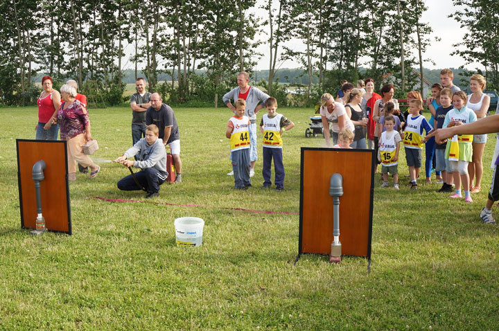 Elbląg Czerwcowe harce w Łęczu