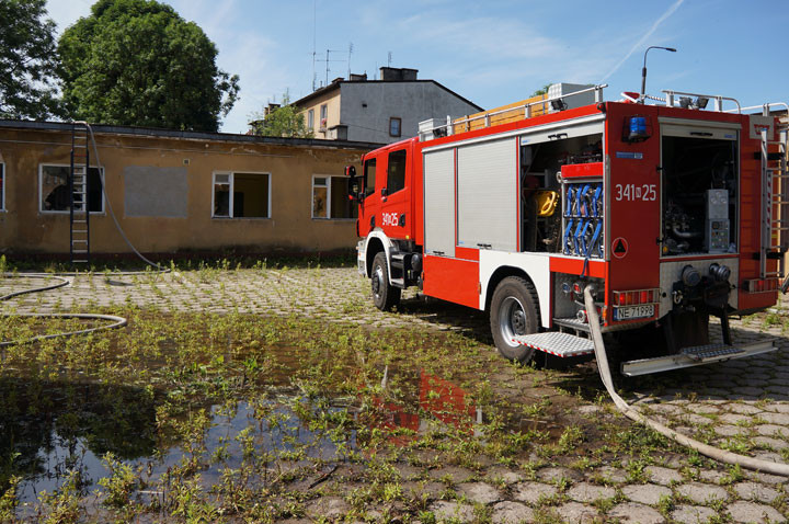 Hetmańska: pożar pustostanu zdjęcie nr 58883