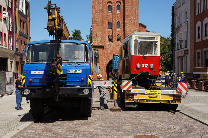 Tramwaj 5N stanął na Starówce zdjęcie nr 58899