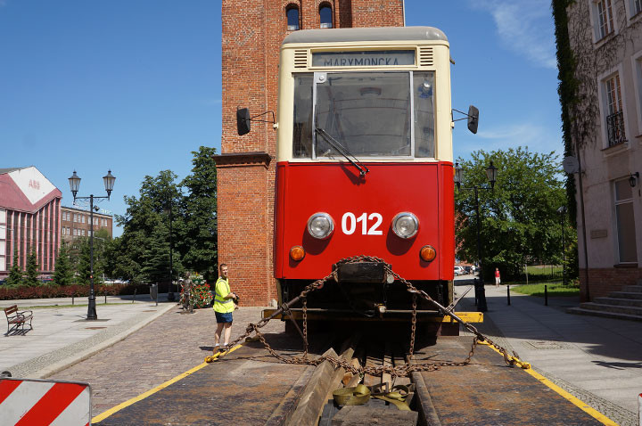 Tramwaj 5N stanął na Starówce zdjęcie nr 58894