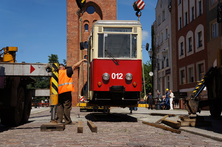 Tramwaj 5N stanął na Starówce zdjęcie nr 58906