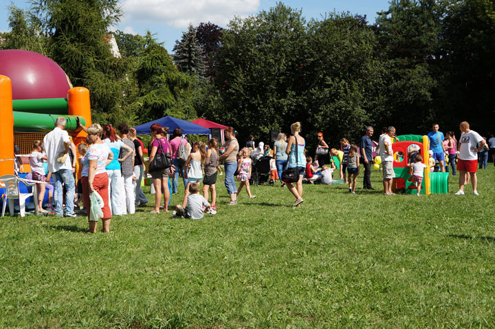 Rodzinny festyn sportowo-rekreacyjny „Wspólna zabawa łączy pokolenia” zdjęcie nr 59833