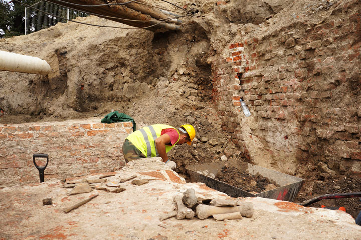 Elbląg Badania archeologiczne na ul. Pocztowej