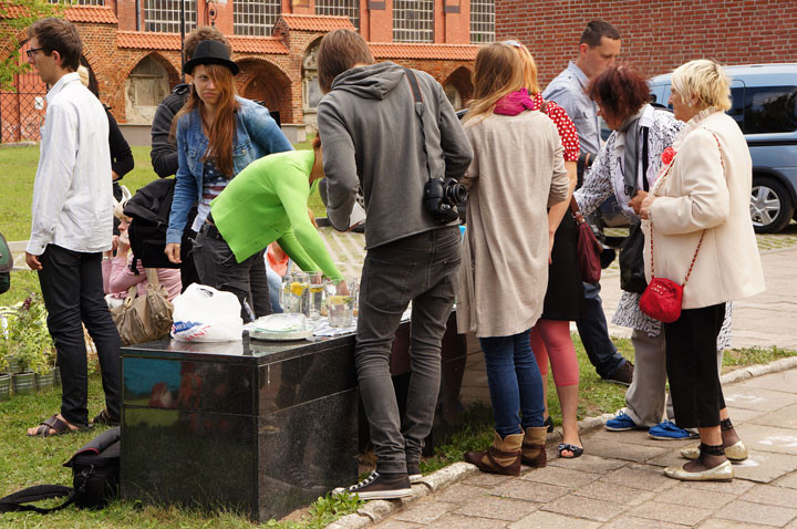 Śniadanie na trawie zdjęcie nr 60086