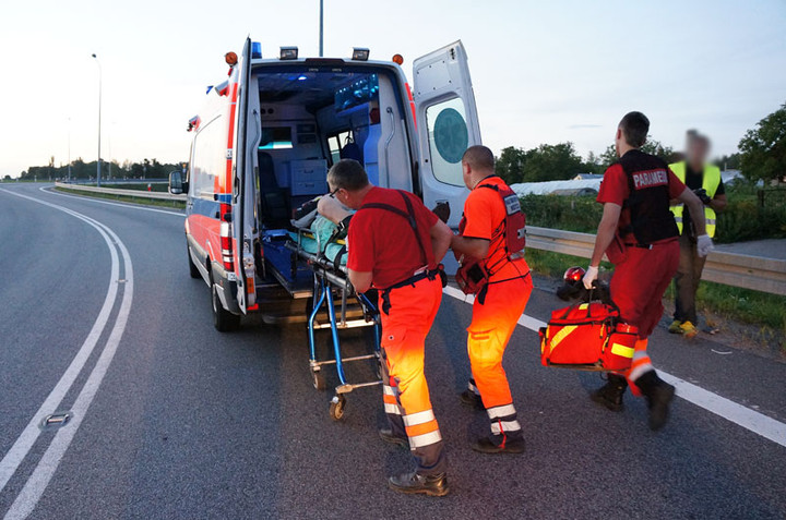 Węzeł Wschód: wypadek motocyklisty zdjęcie nr 60302