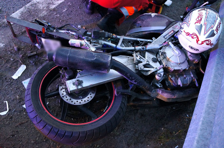 Węzeł Wschód: wypadek motocyklisty zdjęcie nr 60299