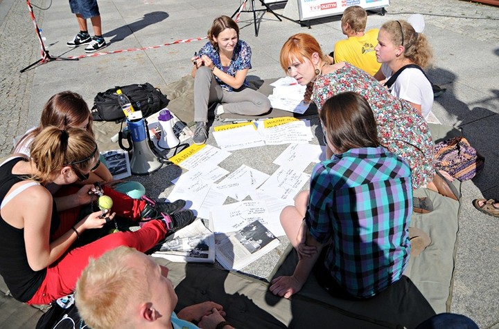 Ani wieńce, ani kwiaty zdjęcie nr 60425