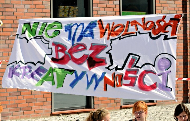 Ani wieńce, ani kwiaty zdjęcie nr 60421