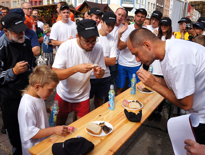 Krew, chleb i konkurencja zdjęcie nr 60756