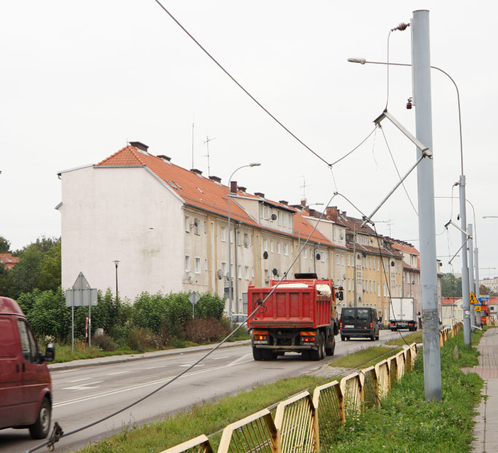 Wywrotka zerwała trakcję tramwajową zdjęcie nr 60876