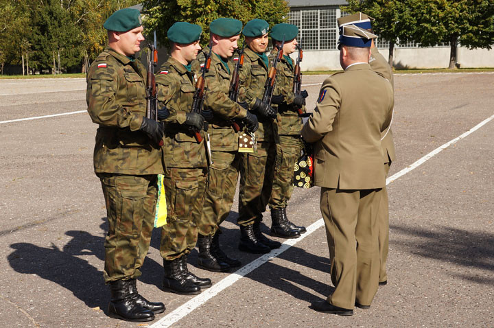 Pożegnanie sztandaru 16. Batalionu Zaopatrzenia zdjęcie nr 61720