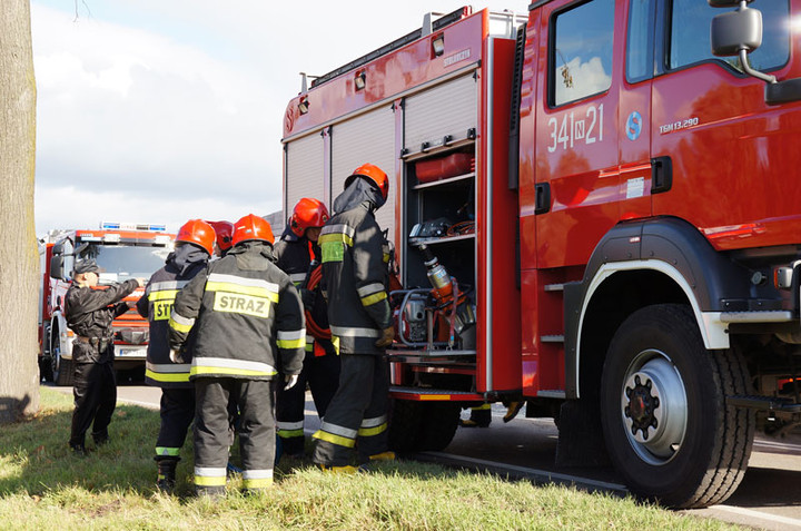 Wypadek w Jegłowniku: jedna osoba ranna zdjęcie nr 62123