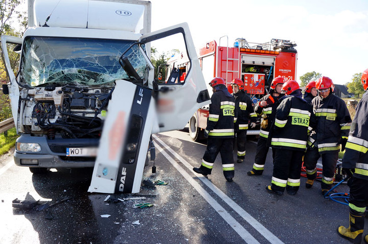 Wypadek w Jegłowniku: jedna osoba ranna zdjęcie nr 62115