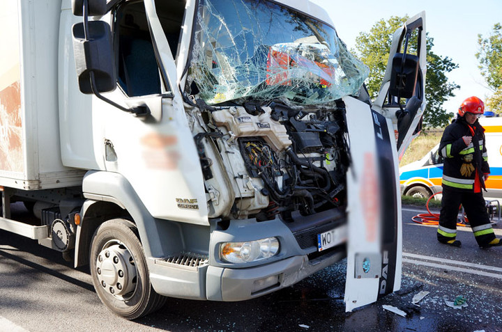 Wypadek w Jegłowniku: jedna osoba ranna zdjęcie nr 62116