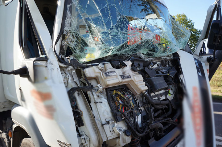 Wypadek w Jegłowniku: jedna osoba ranna zdjęcie nr 62125