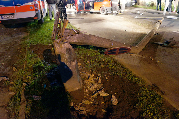 Wypadek na Orzeszkowej: dwie osoby ranne zdjęcie nr 62134