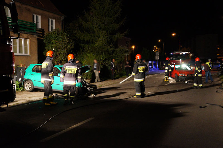 Wypadek na Orzeszkowej: dwie osoby ranne zdjęcie nr 62148