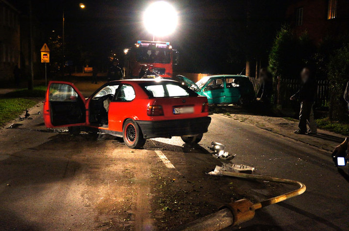 Wypadek na Orzeszkowej: dwie osoby ranne zdjęcie nr 62147