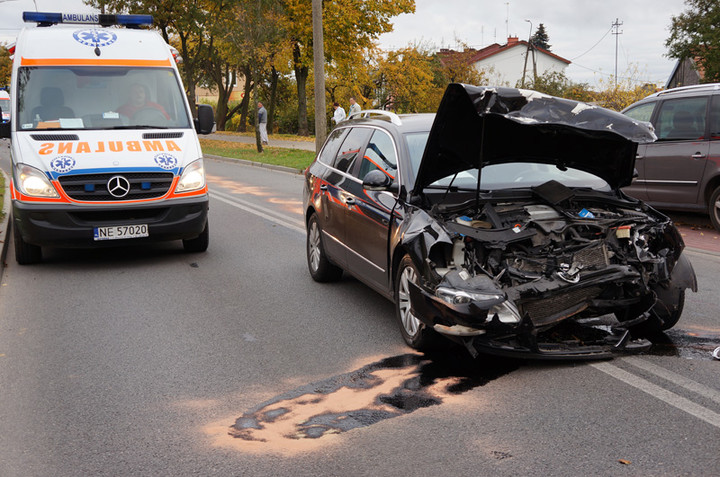 Wypadek na Niepodległości: dwie osoby ranne zdjęcie nr 62710