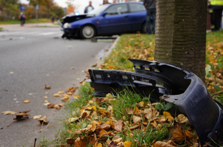 Wypadek na Niepodległości: dwie osoby ranne zdjęcie nr 62715