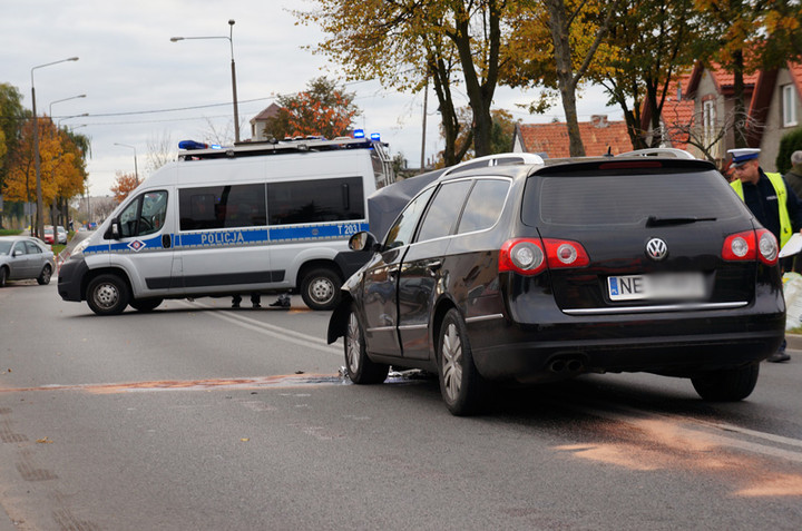 Wypadek na Niepodległości: dwie osoby ranne zdjęcie nr 62723