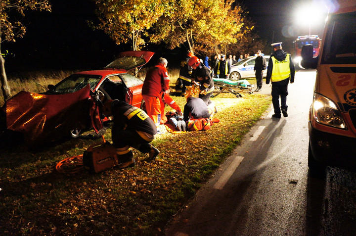 Wypadek na Łęczyckiej: cztery osoby ranne zdjęcie nr 62857