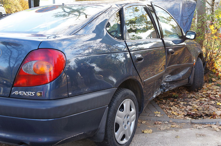 Wypadek na Mickiewicza: jedna osoba ranna zdjęcie nr 62892