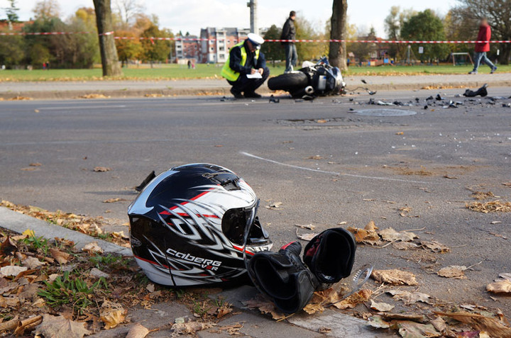 Wypadek na Mickiewicza: jedna osoba ranna zdjęcie nr 62891