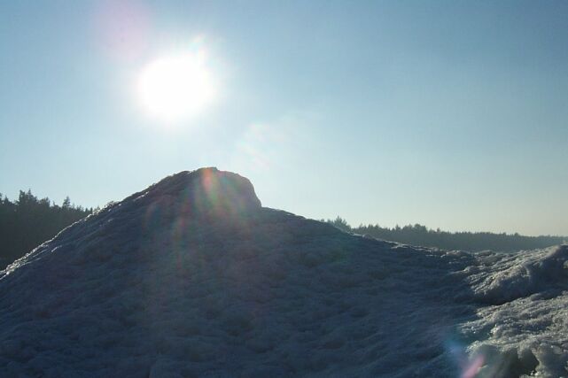 Zima wymalowała tu widoki rodem z Karakorum.