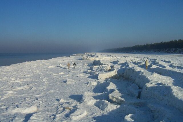 Kra na Bałtyku jest jeszcze gruba.