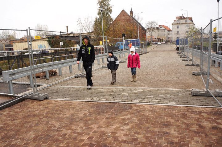 Dolny most na rzece Elbląg udostępniony dla ruchu pieszego zdjęcie nr 63005