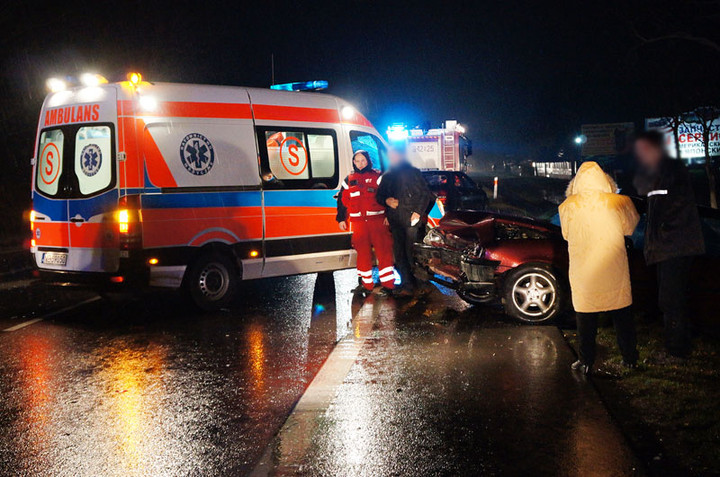 Kazimierzowo: karambol z udziałem pięciu aut zdjęcie nr 63311