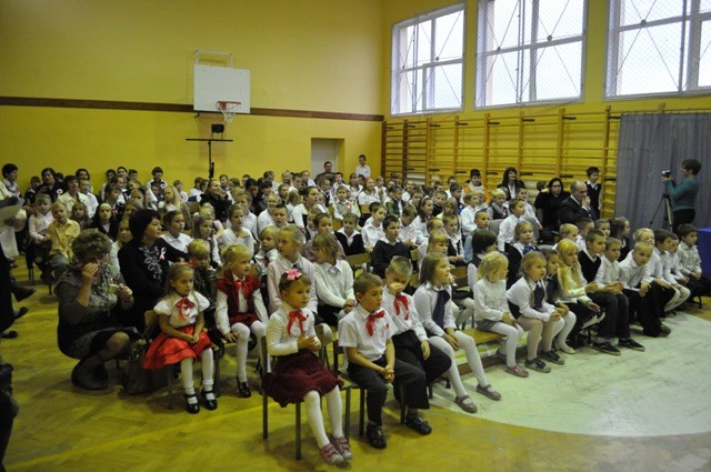 3. Międzyszkolny Konkurs Piosenki Patriotycznej zdjęcie nr 63381