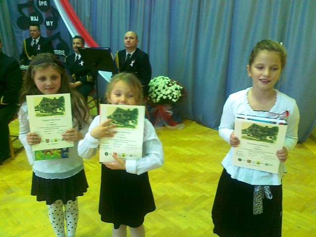 3. Międzyszkolny Konkurs Piosenki Patriotycznej zdjęcie nr 63340