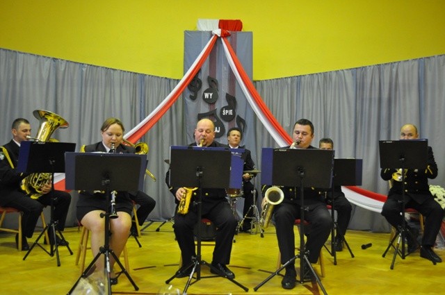 3. Międzyszkolny Konkurs Piosenki Patriotycznej zdjęcie nr 63380