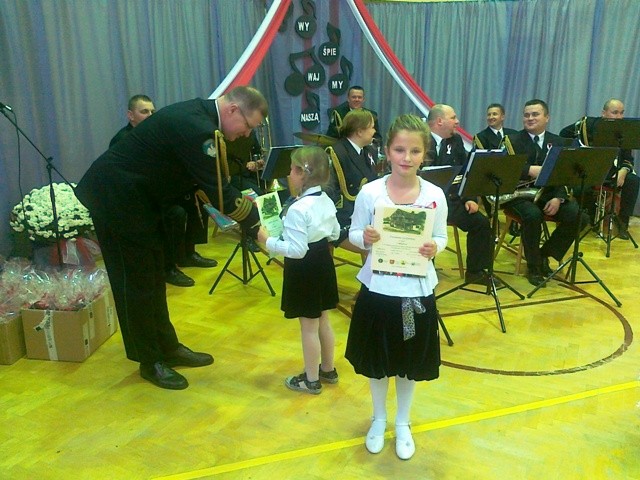 3. Międzyszkolny Konkurs Piosenki Patriotycznej zdjęcie nr 63339