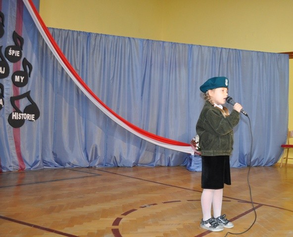 3. Międzyszkolny Konkurs Piosenki Patriotycznej zdjęcie nr 63368