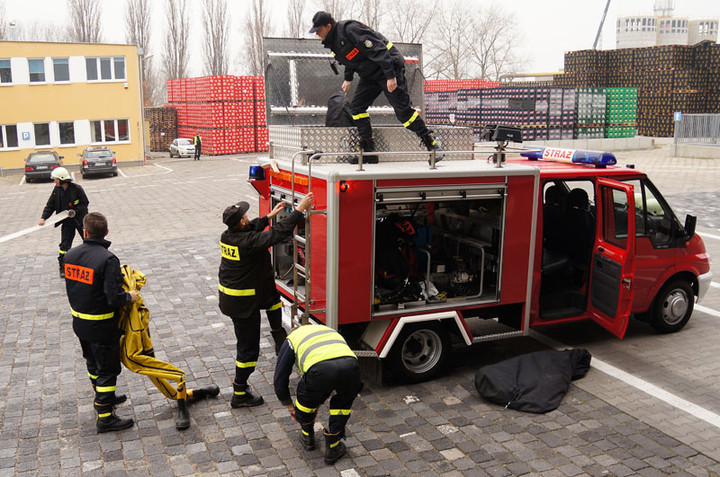 Strażackie ćwiczenia w elbląskim browarze zdjęcie nr 63637