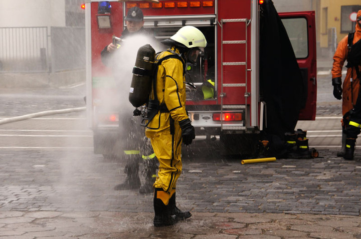 Strażackie ćwiczenia w elbląskim browarze zdjęcie nr 63647