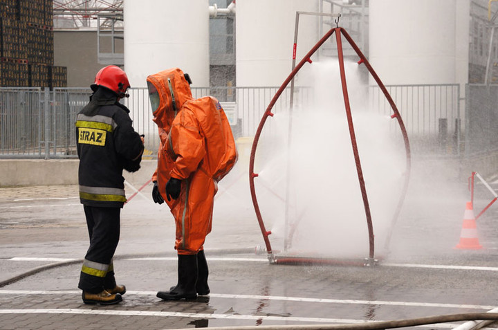 Strażackie ćwiczenia w elbląskim browarze zdjęcie nr 63662