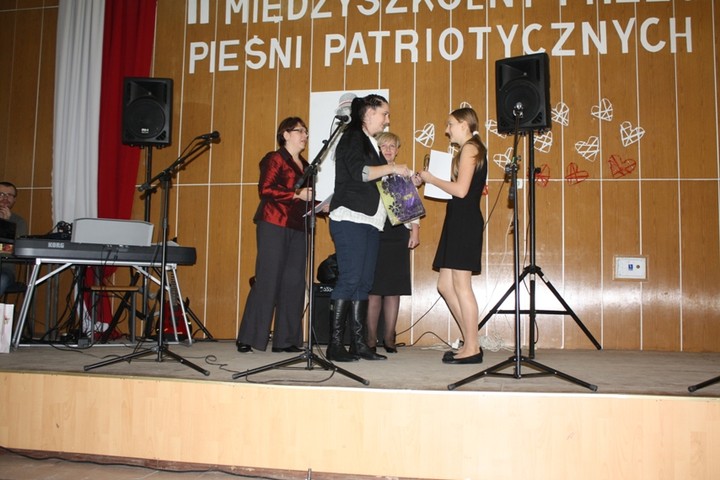 II Międzyszkolny Przegląd Pieśni Patriotycznej zdjęcie nr 63755