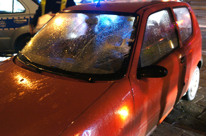 Pijany kierowca potrącił pieszego na pasach zdjęcie nr 63786