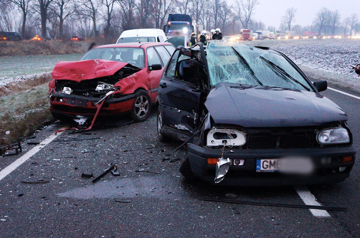 Wypadek między Jegłownikiem a Starym Polem zdjęcie nr 64261